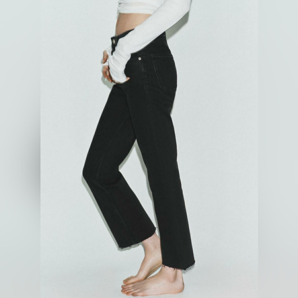 Zara Straight-Leg High-Rise Jeans, size 2